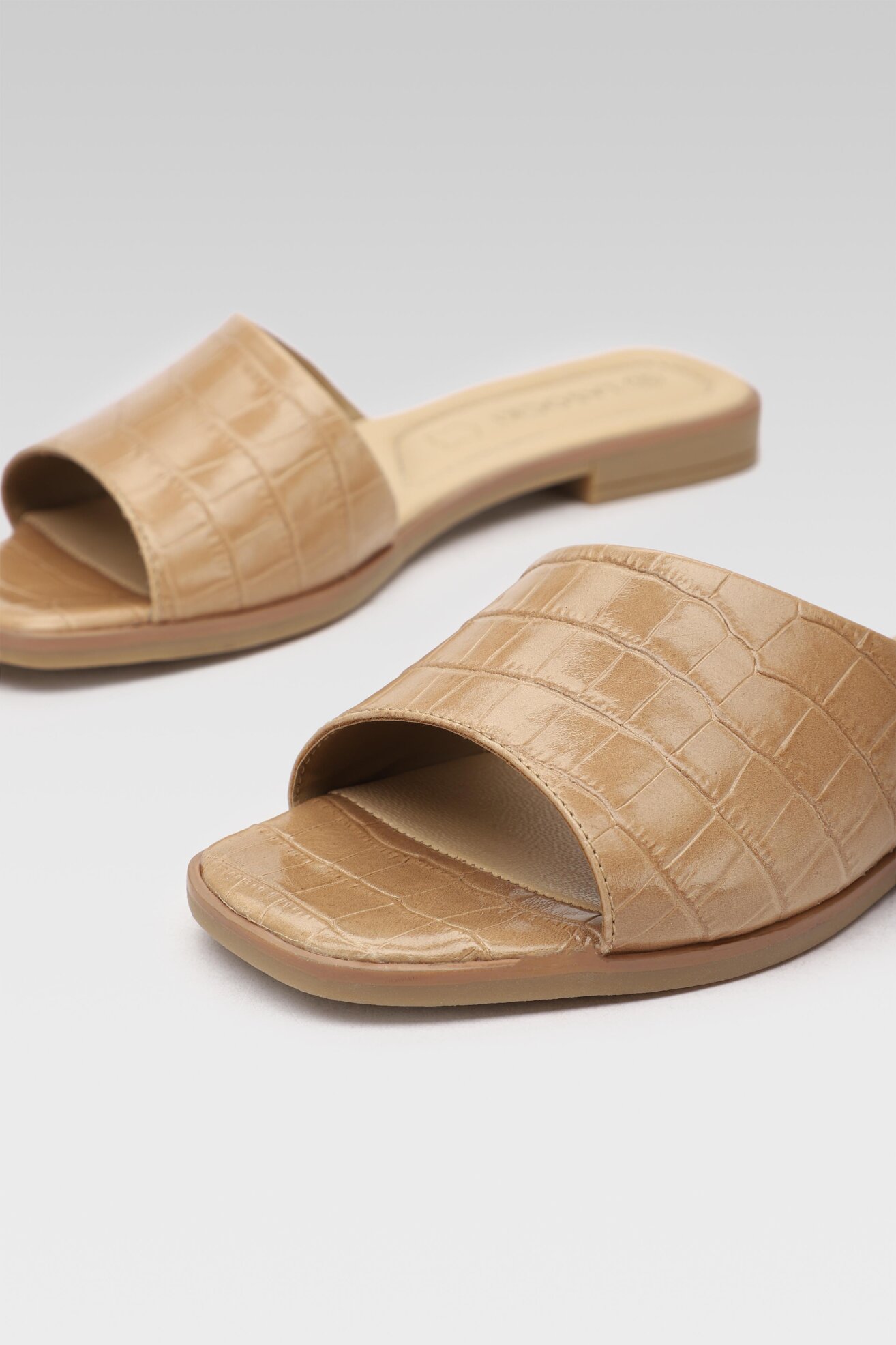 Klapki Lasocki WI16-MENA-01 Beżowy