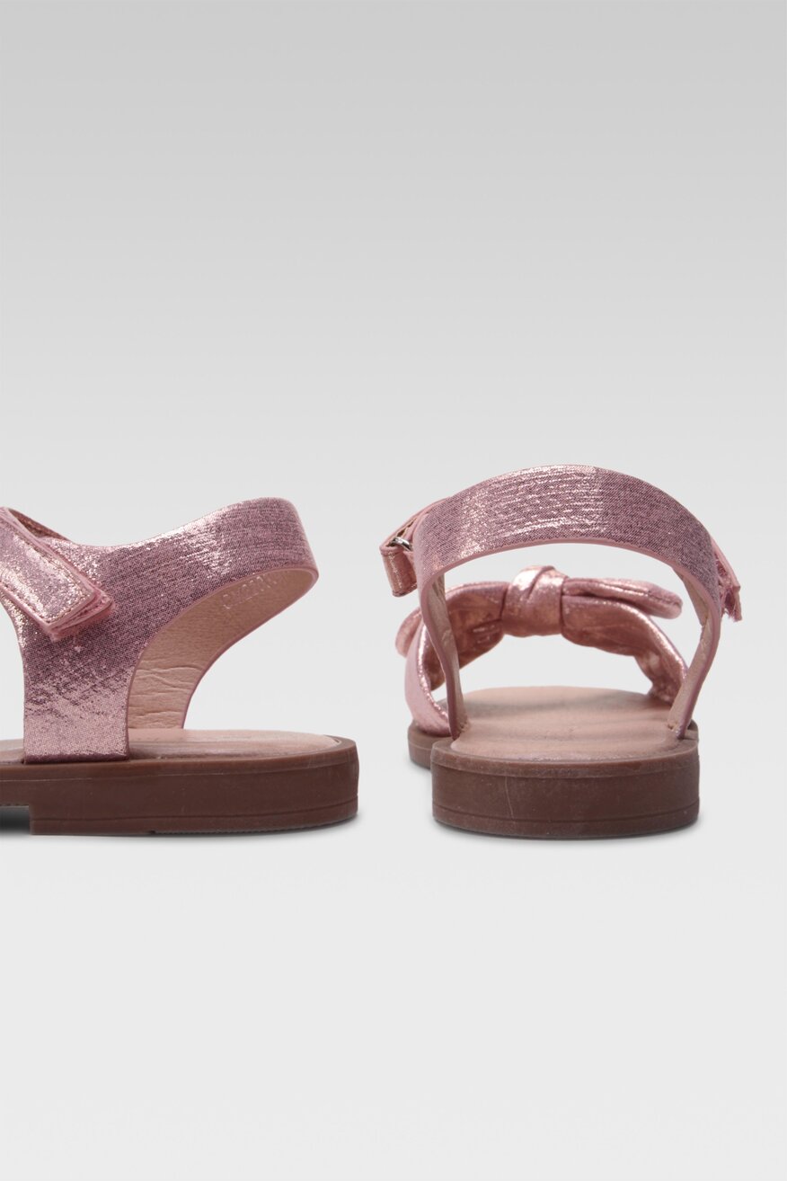 
                Szandál Nelli Blu VILÁGOS RÓZSASZÍN - 5904862739458