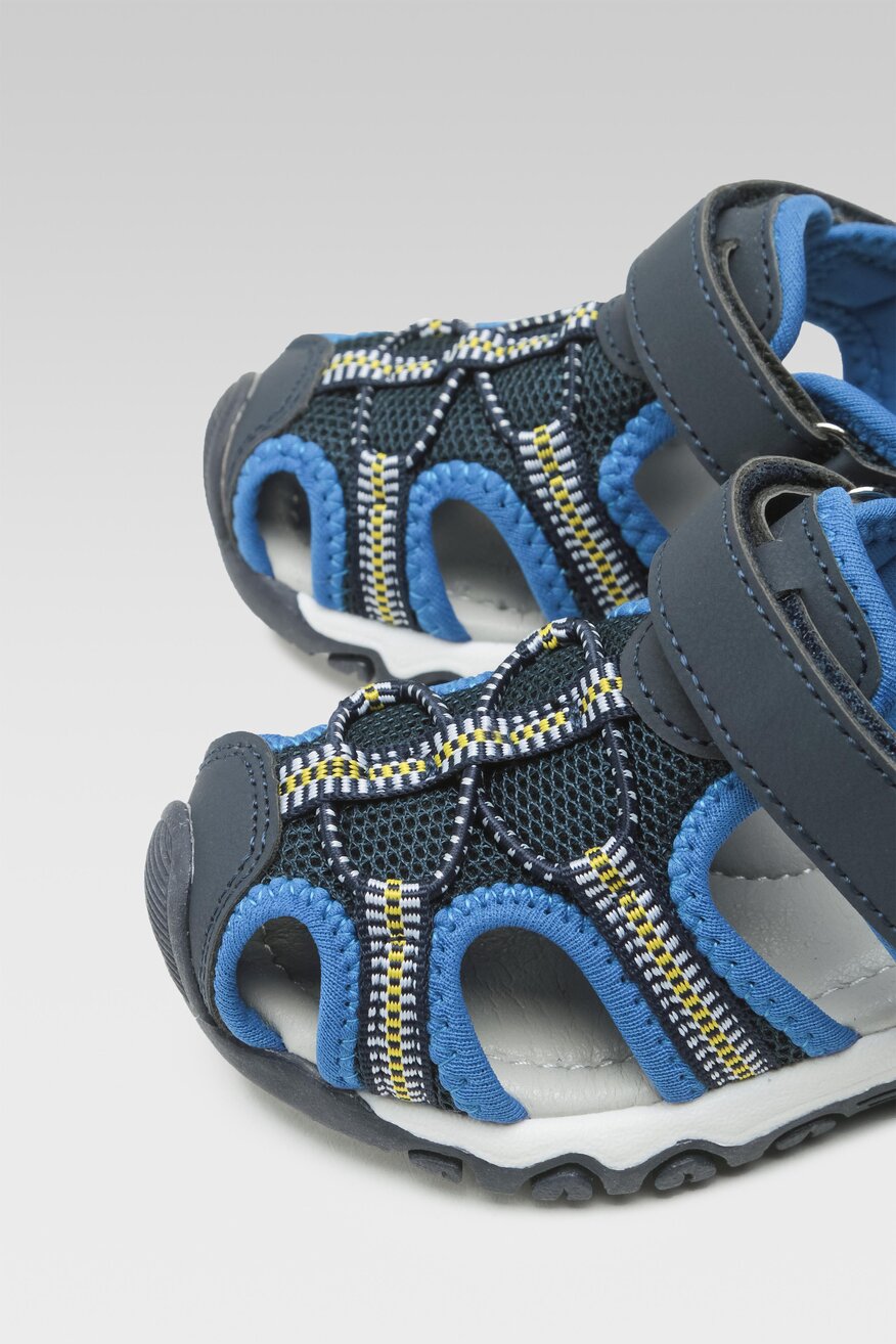 
                Action Boy - Sandały na rzepy - 5904862815909