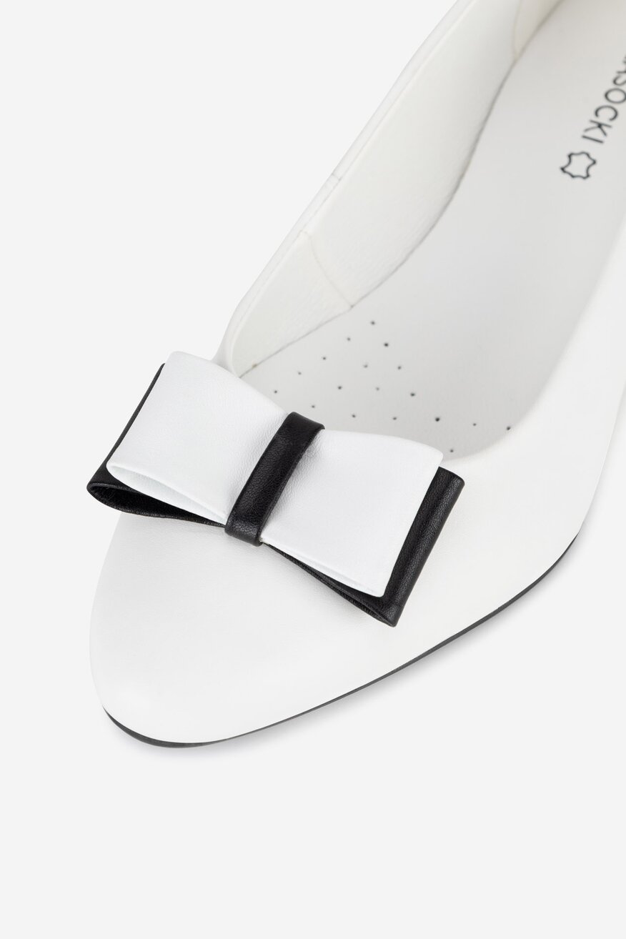 
                Балетки Lasocki БІЛИЙ - 5903698108193