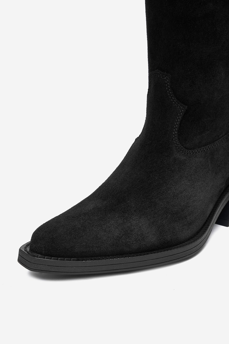 
                Боти Badura ЧЕРЕН - 5906751419045