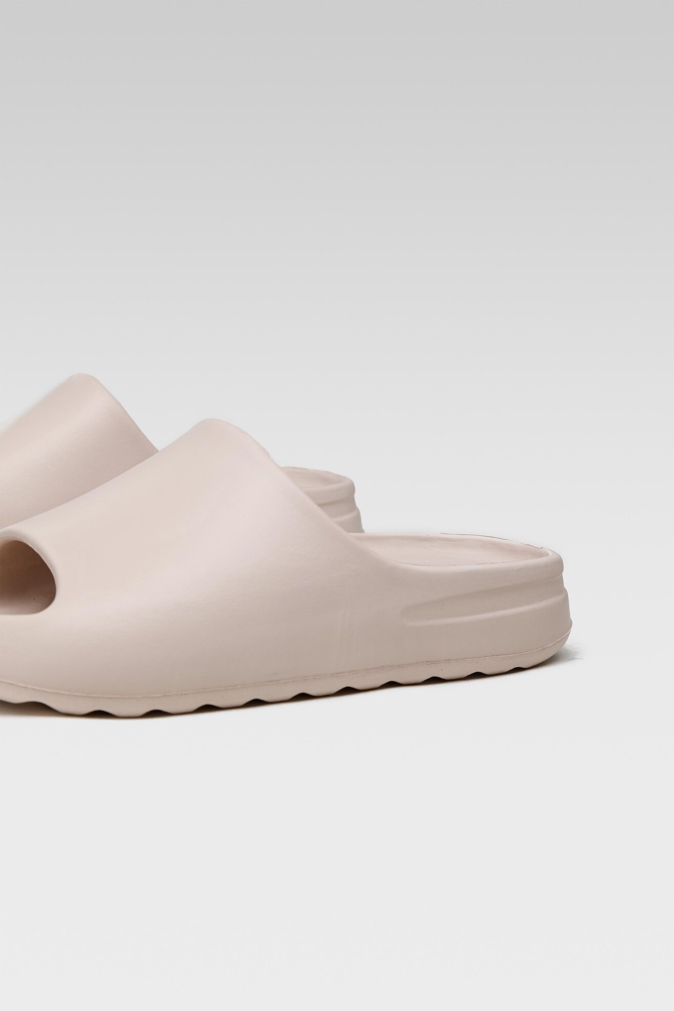 Klapki basenowe Sprandi 840005C-1 Brązowy jasny