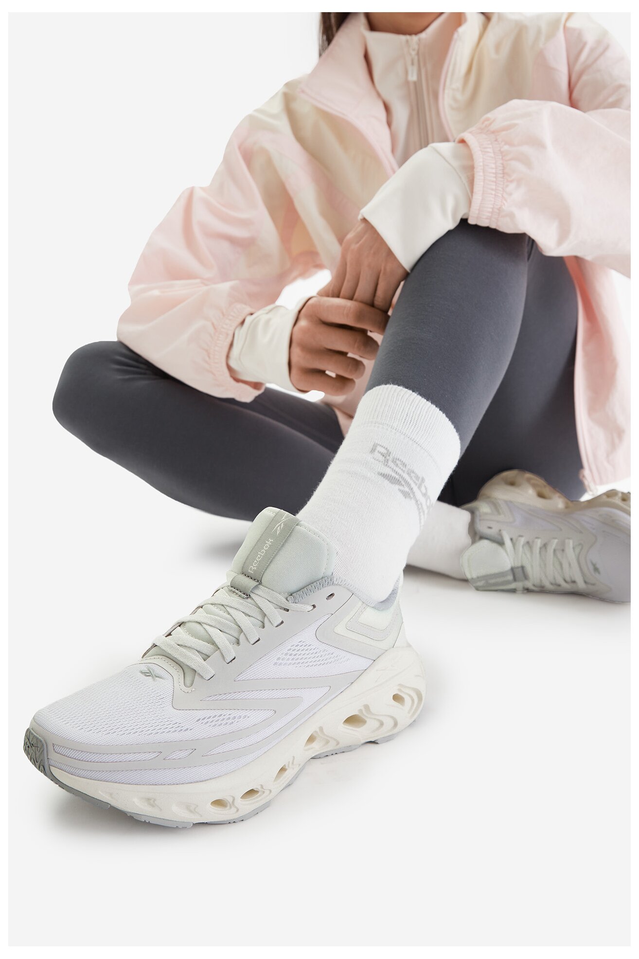 Obuwie sportowe Reebok EO-FUEL FLEX RUN 100244529 W Szary