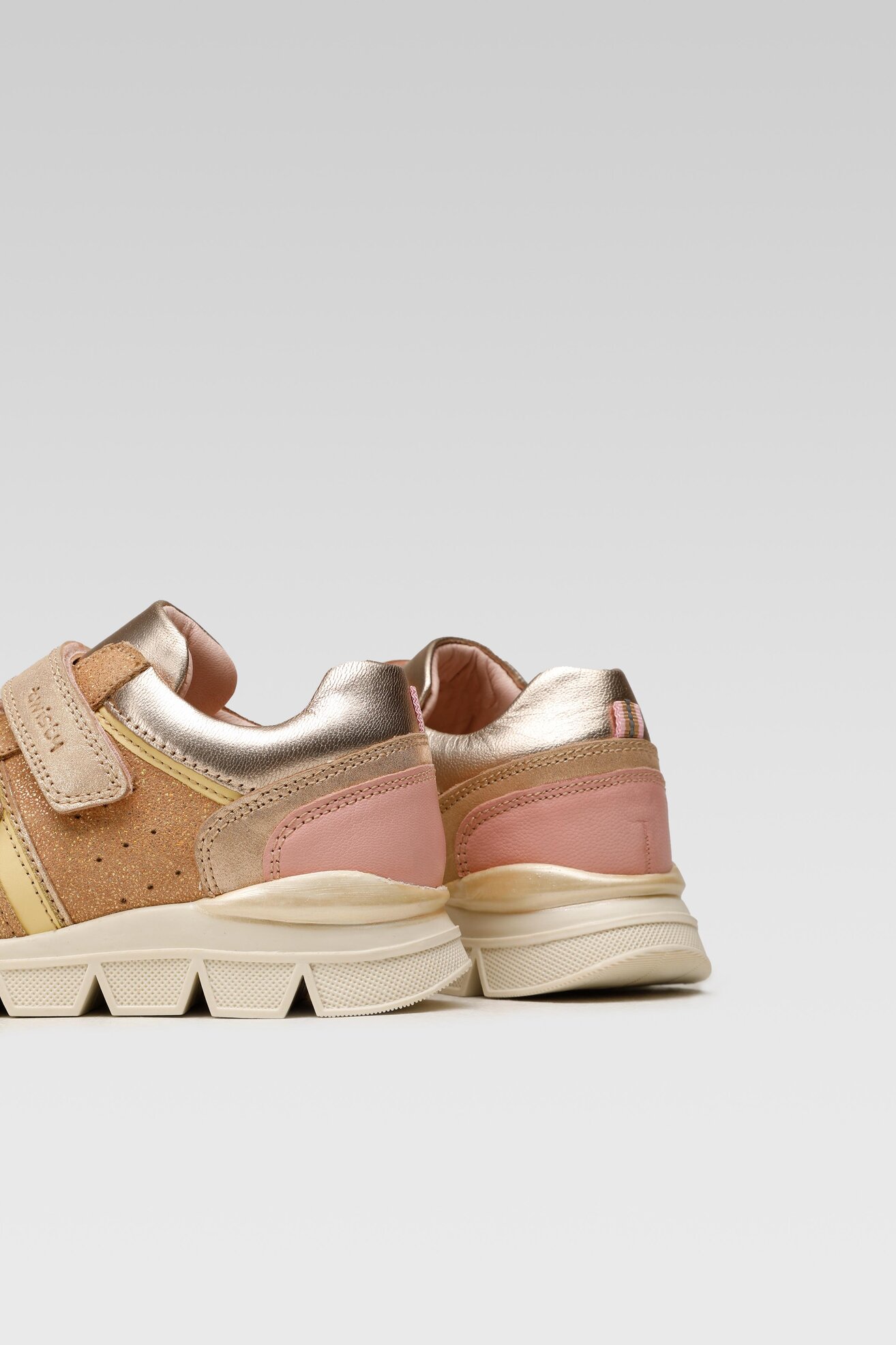 Sneakers Twisty CI12-VICKS-01 Złoty