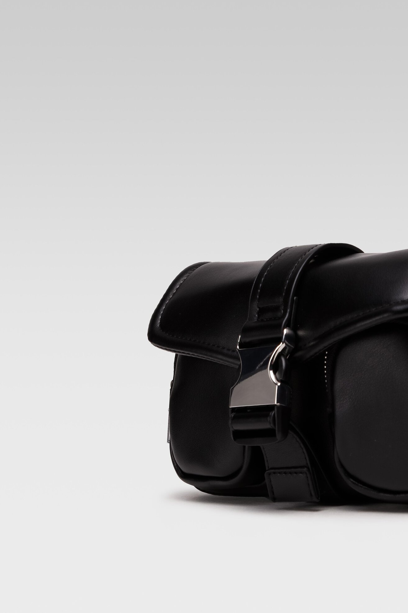 Torebka DeeZee MDR-D-015-02 Czarny