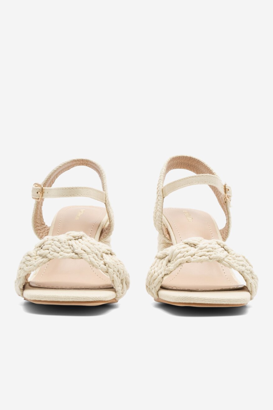 
                Сандалі DeeZee БЕЖЕВИЙ - 5904862697741