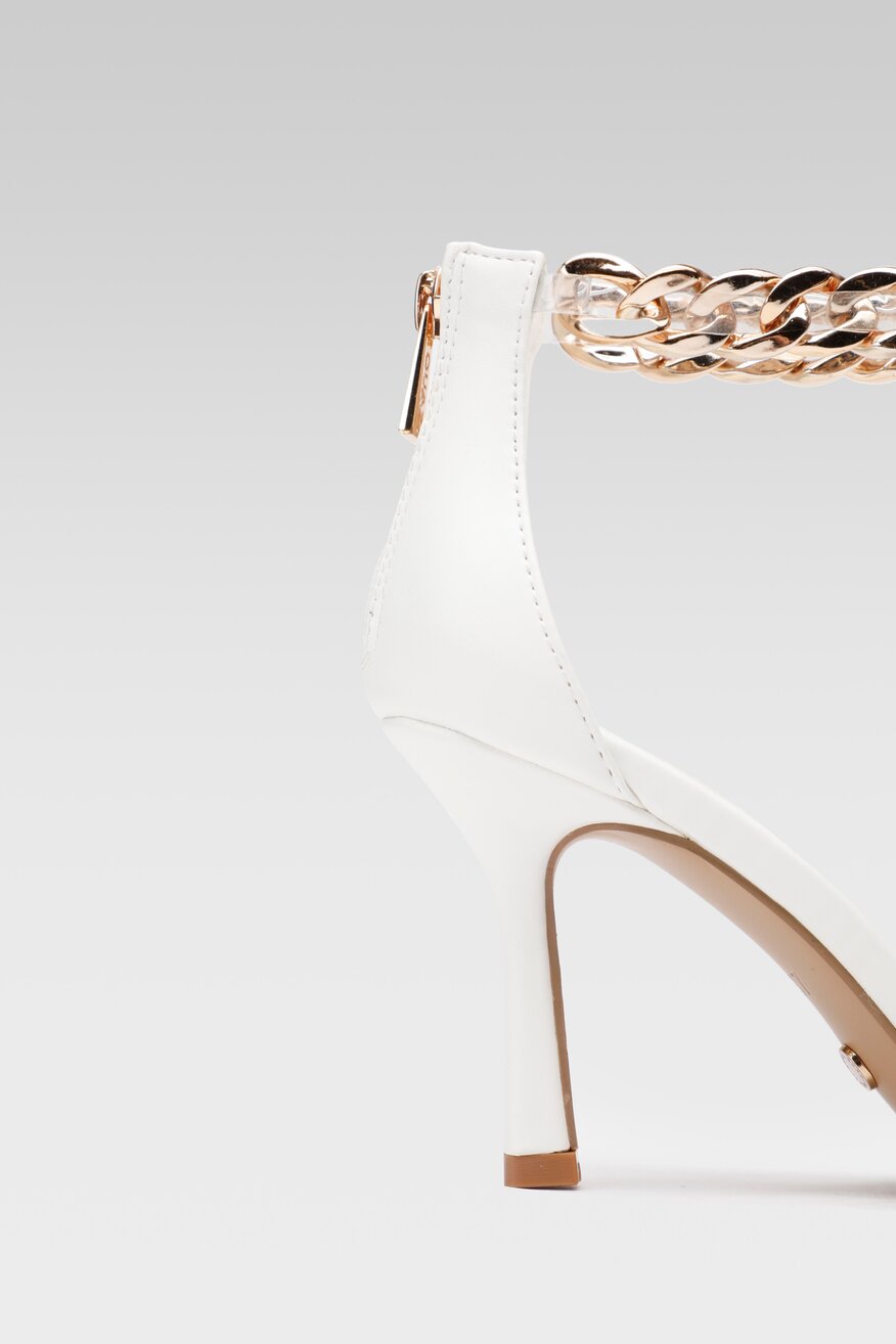 
                Quazi - Sandały z aplikacją białe - 5904248818722