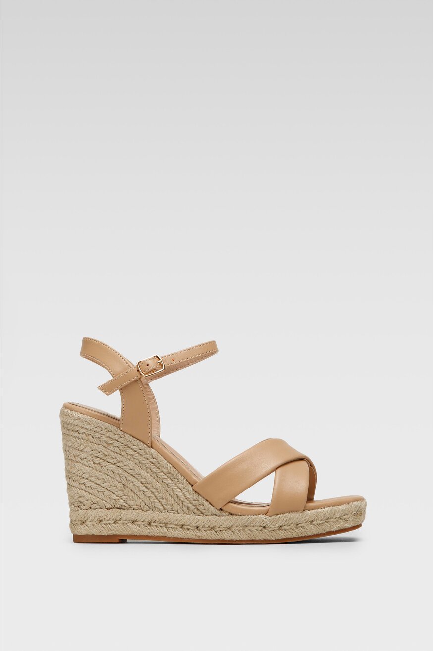 Jenny Fairy - Sandały na koturnie - 5904248647810