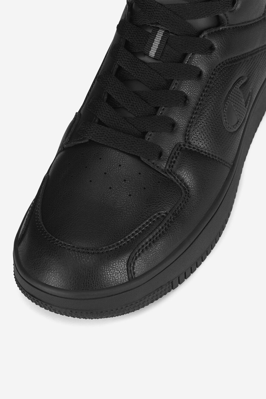 
                Sportovní obuv Champion ČERNÁ - 5905588662556