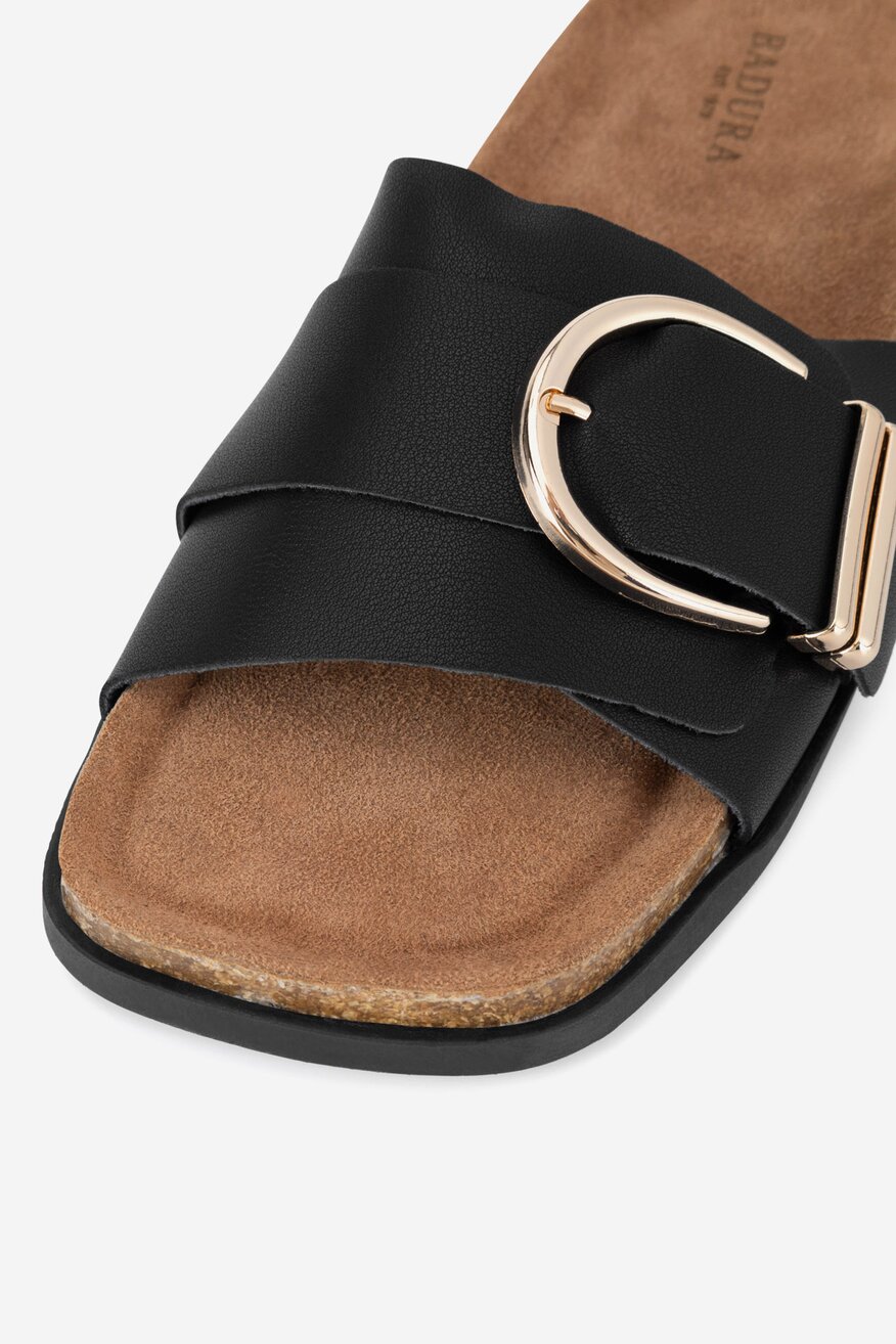 
                Badura - Klapki skórzane - 5905588598329