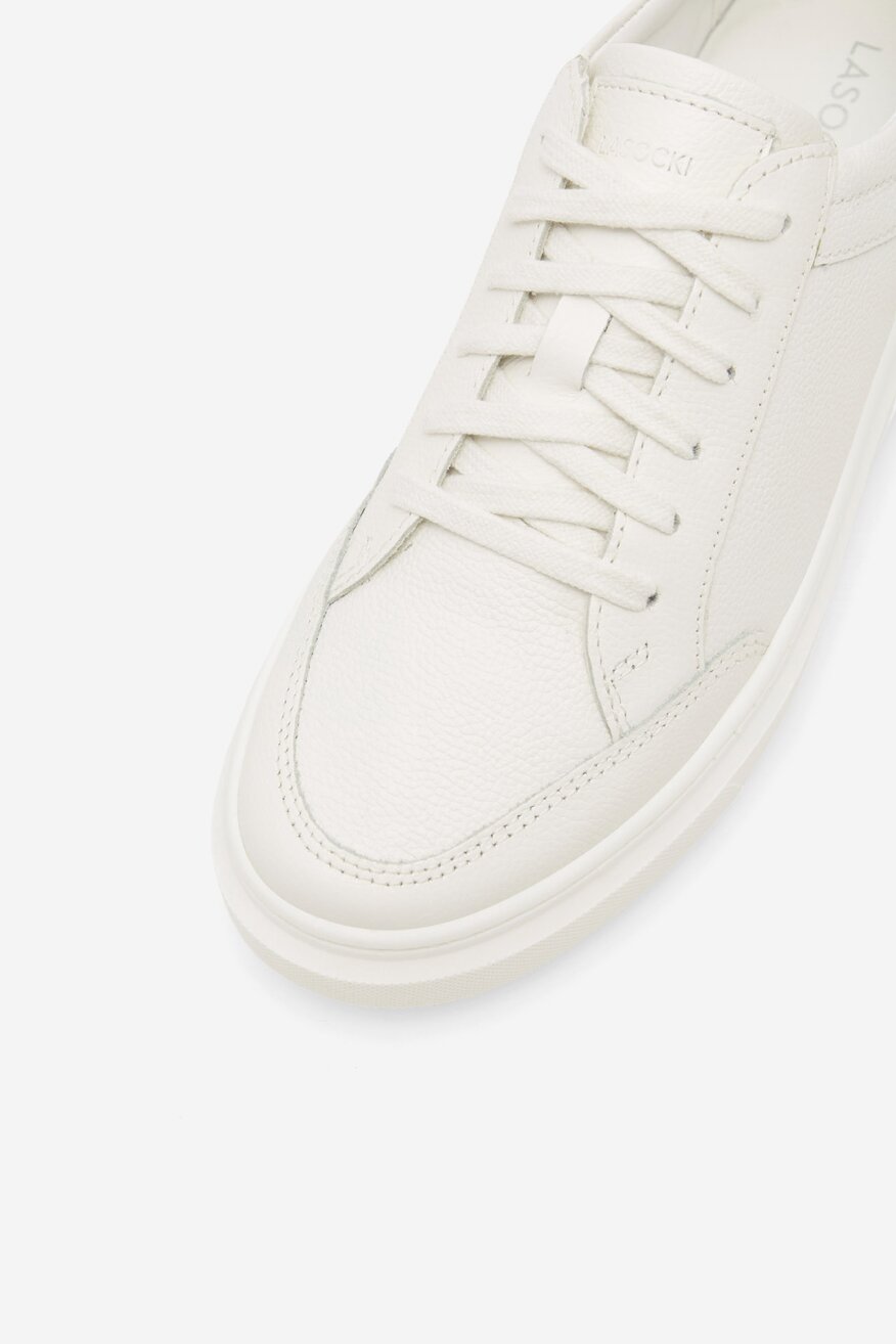 
                Tornacipő Lasocki FEHÉR - 5905588404149