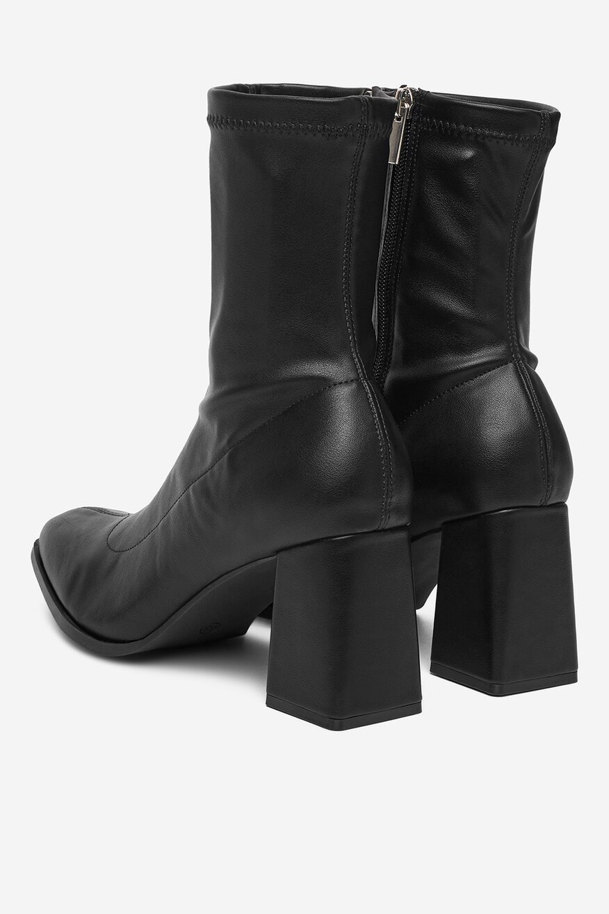 
                Ботильйони DeeZee ЧОРНИЙ - 5904410909838