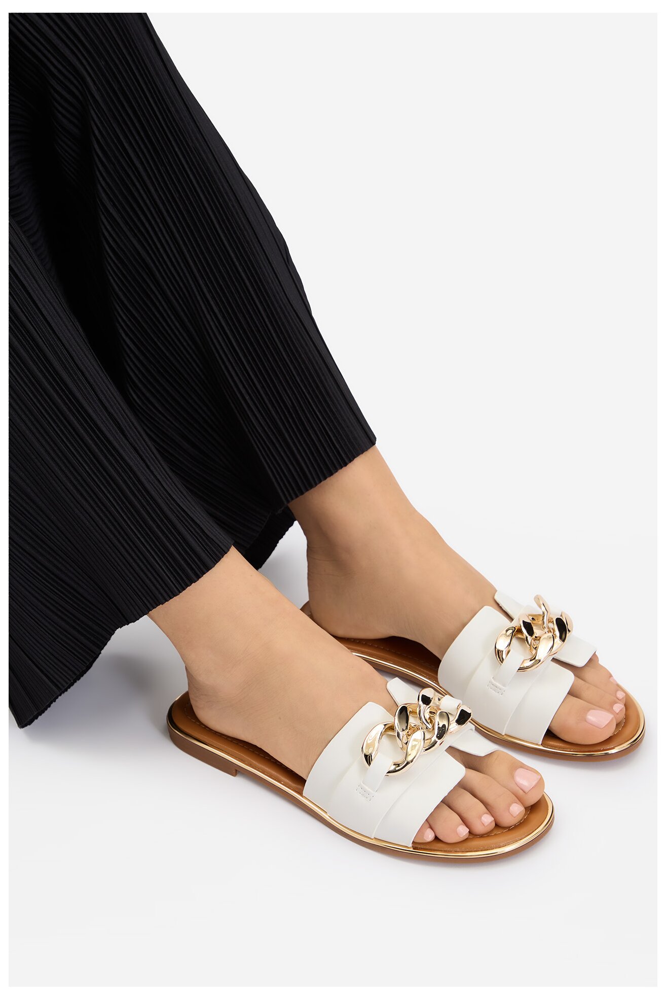 Klapki Jenny CEO-WFA2738-1 Biały