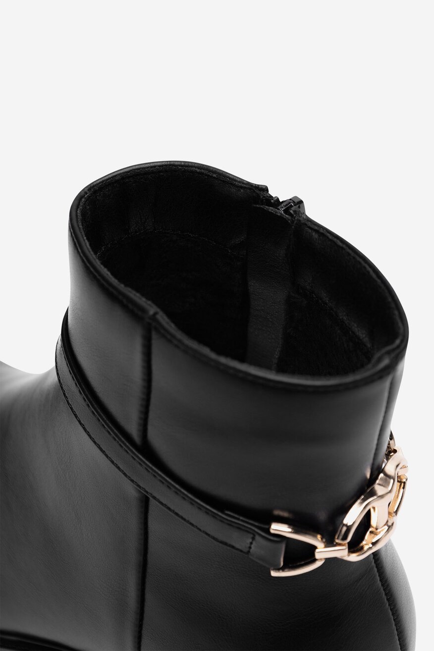 
                Боти Clara Barson ЧЕРЕН - 5905588835110