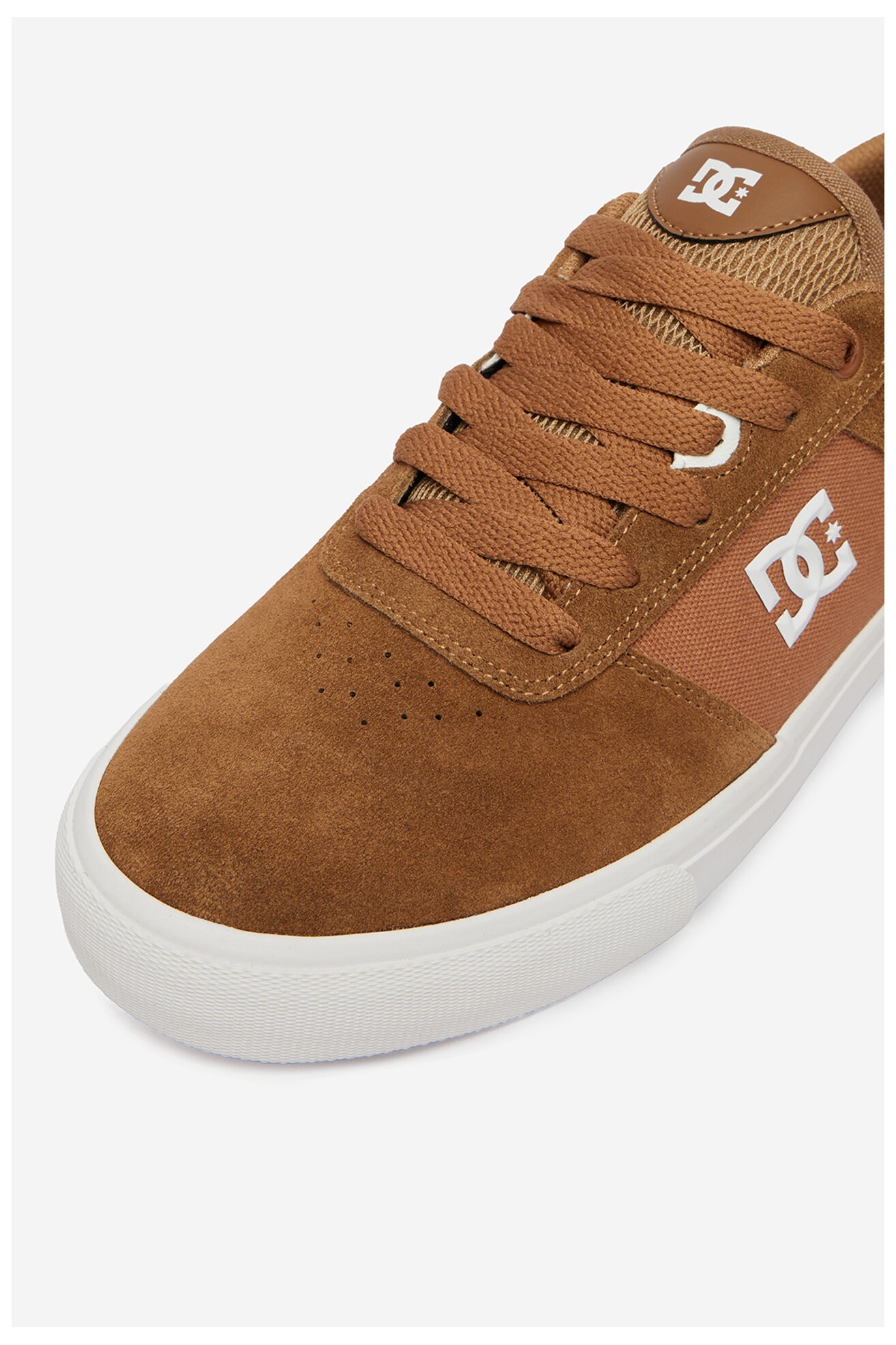 Кецове DC Shoes CEO-AW257502 КАФЯВ