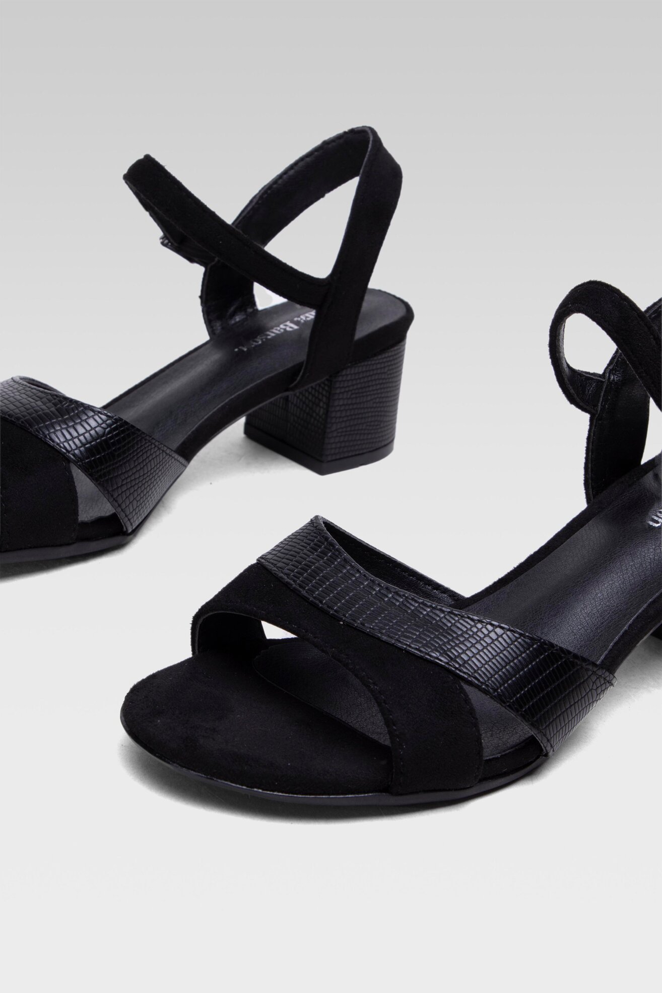 Sandały Clara Barson WS5695-01 Czarny