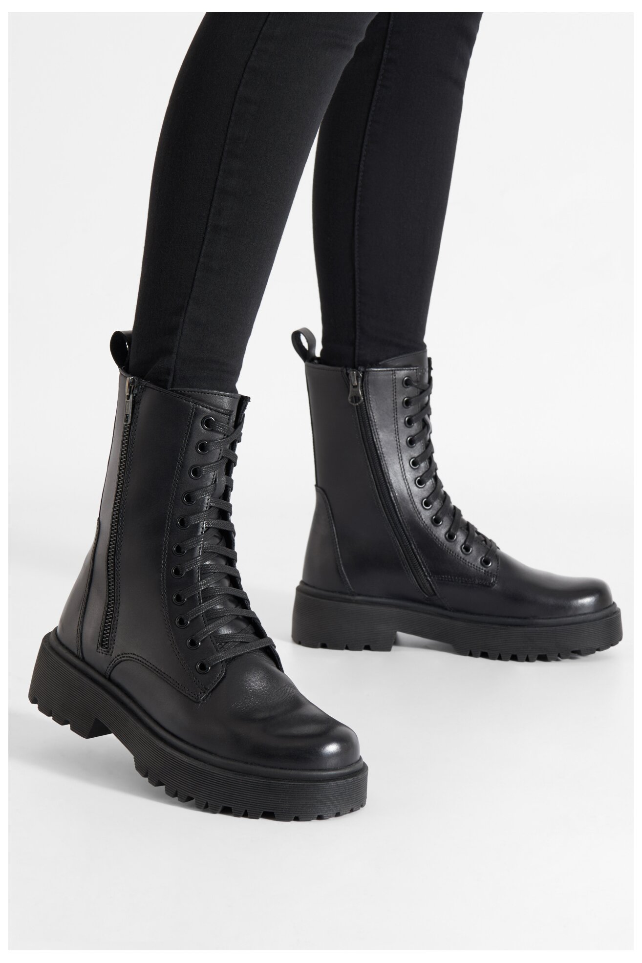 Черевики Lasocki WB-ALESSIA-11 ЧОРНИЙ