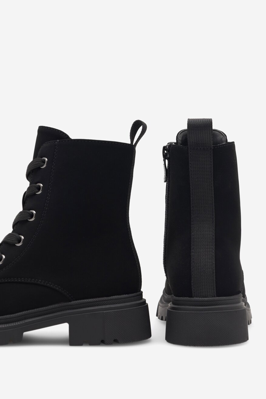 
                Черевики DeeZee ЧОРНИЙ - 5905588059943