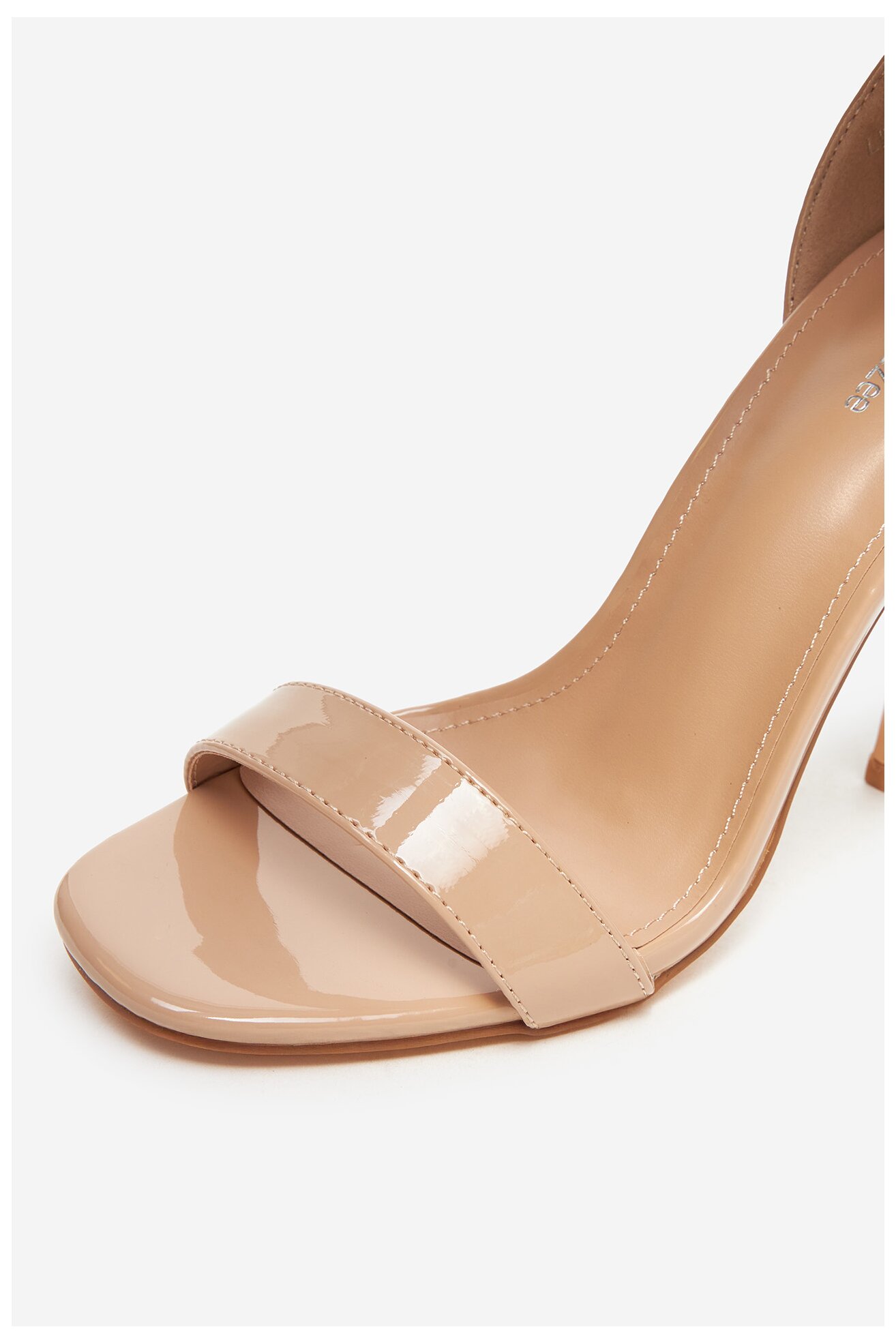 Szandál DeeZee LWLY126-2 BÉZS