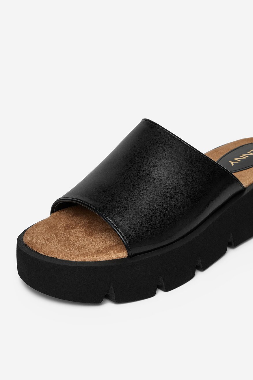 Šľapky Jenny ČIERNA - 5903698734057