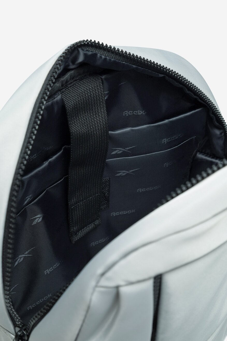 Batoh Reebok STŘÍBRNÁ - 5905588599609