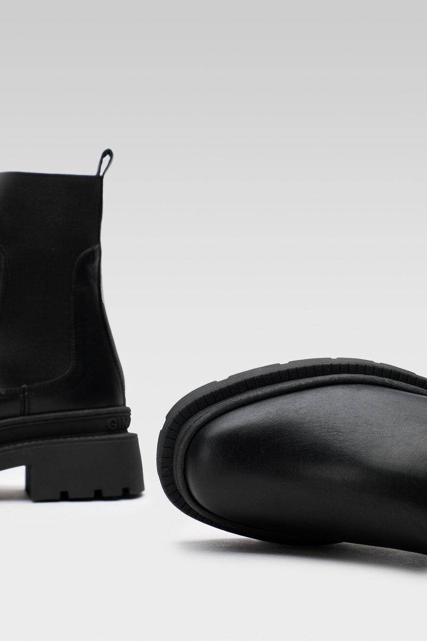 
                Gino Rossi - Skórzane botki czarne - 5904862110011