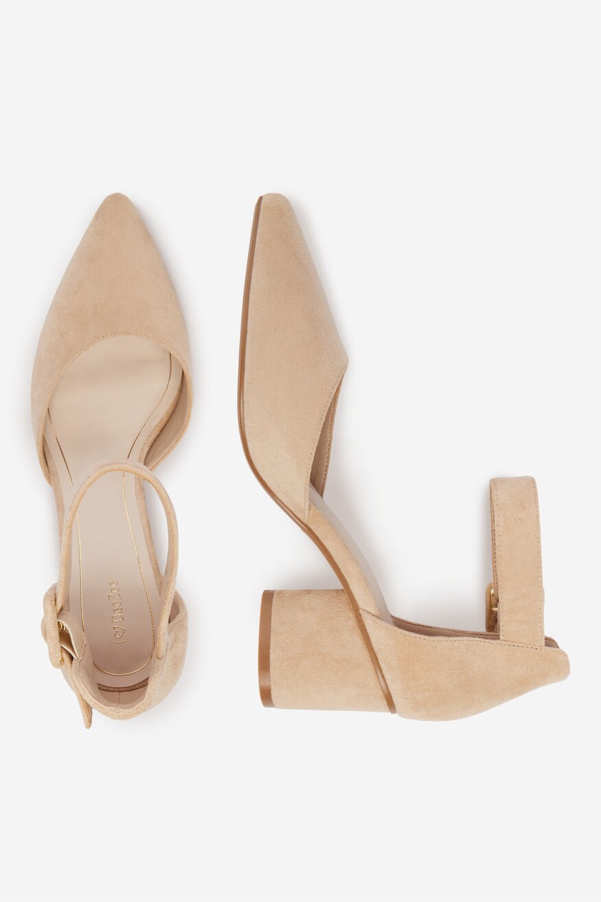 
                Körömcipő DeeZee BÉZS - 5906751933862