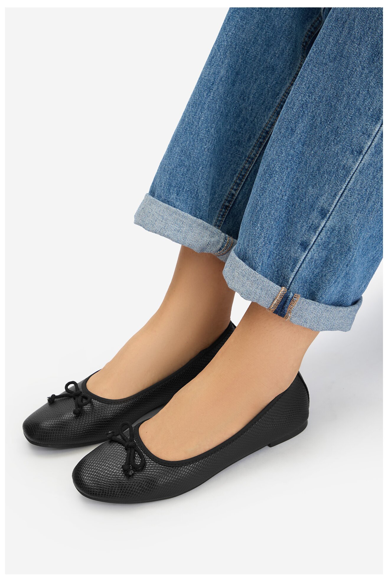 Baletanke Jenny CEO-ELPIDA JGD22-427 CRNA