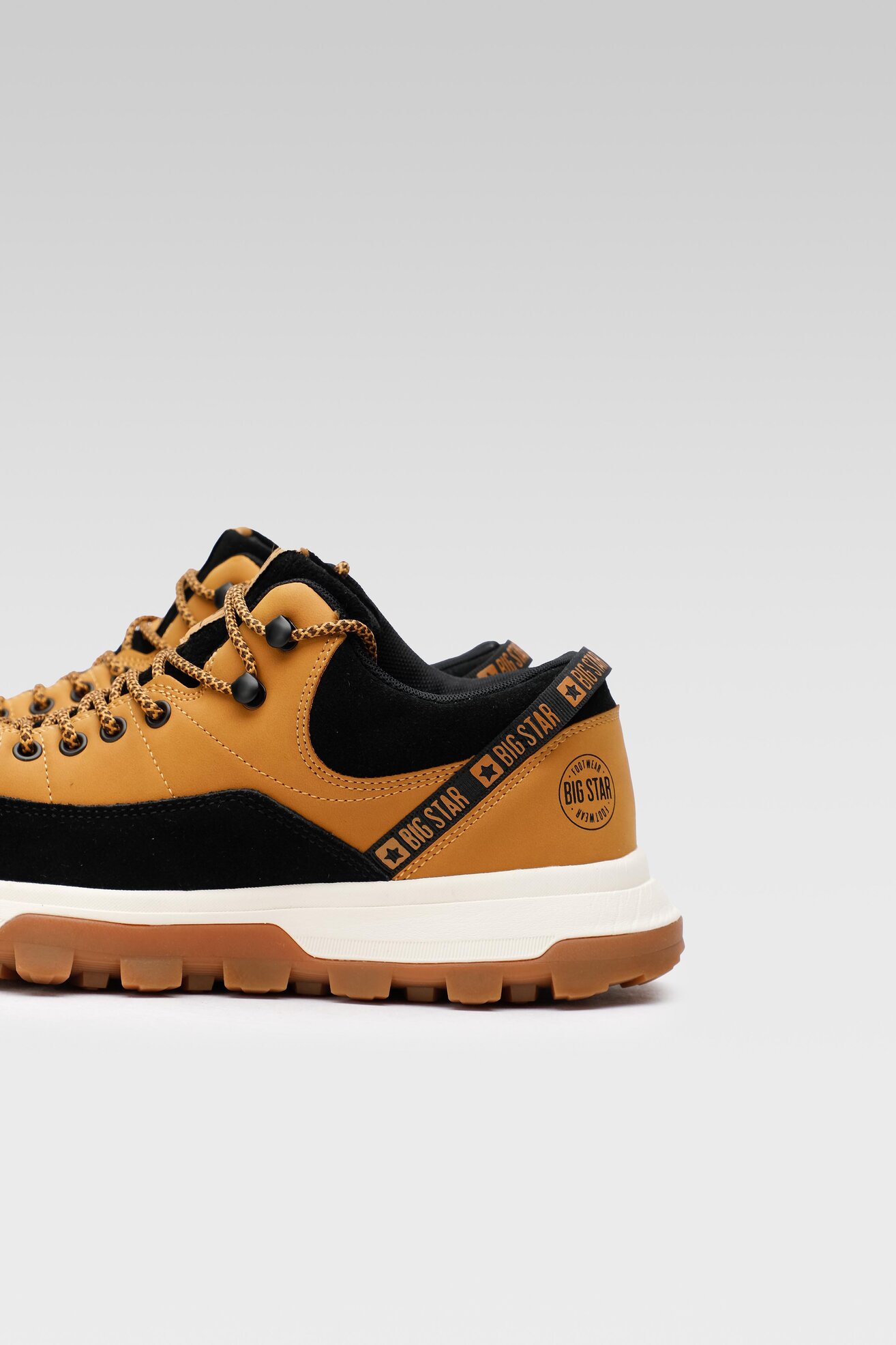 Sneakers Big Star KK174242C Camel