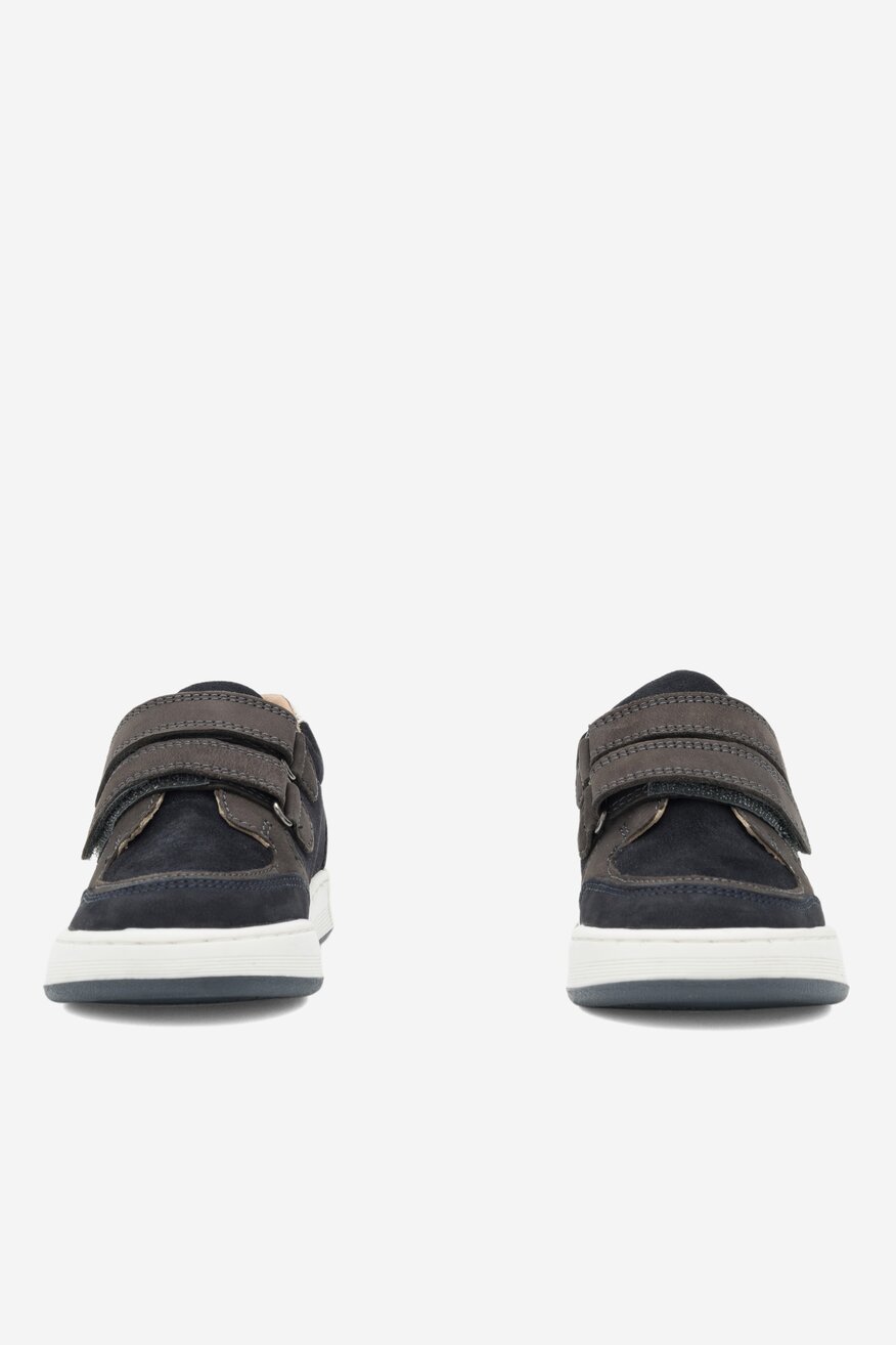 
                Кросівки Lasocki Kids СІРИЙ - 5904862651927