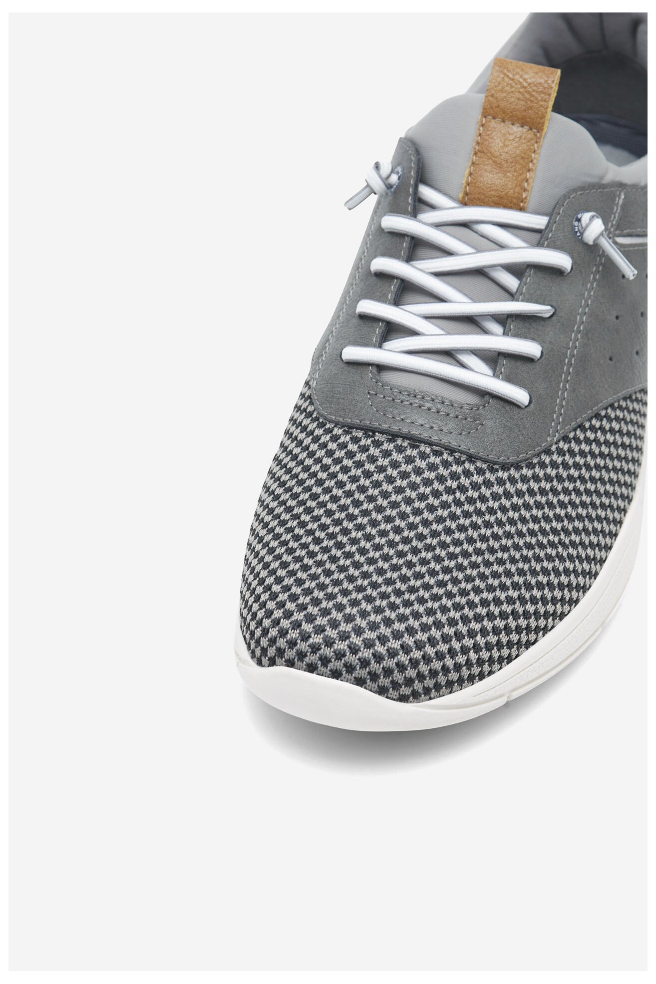 Tornacipő Mustang 4138-313 SZÜRKE