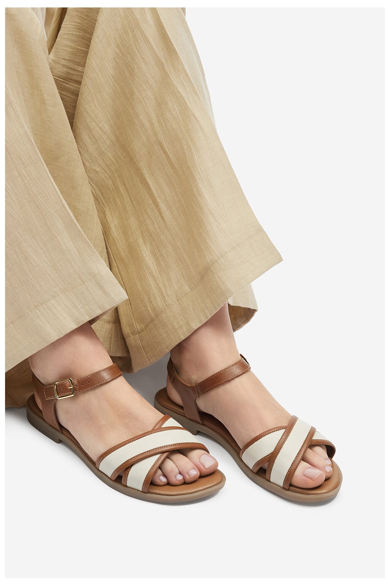 Сандали Lasocki WI16-FOXI-77 КАМЕЛ