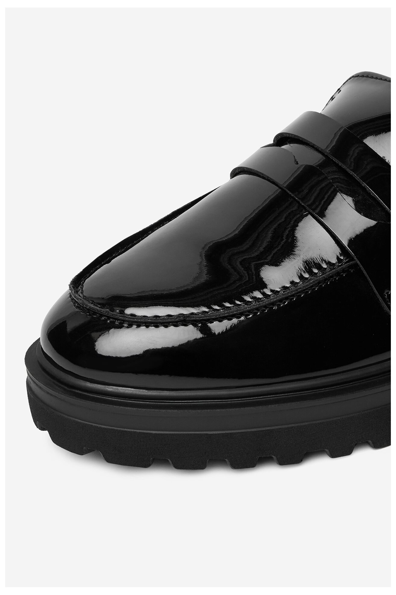 Mokaszin Jenny WYL3166-5 FEKETE