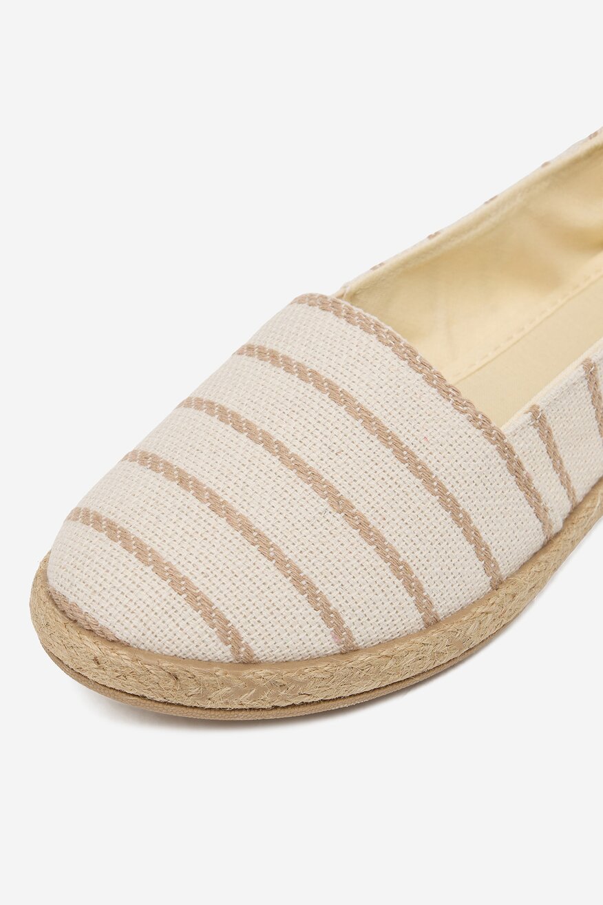 
                Eспадрили Jenny БЕЖОВ - 5906751890356