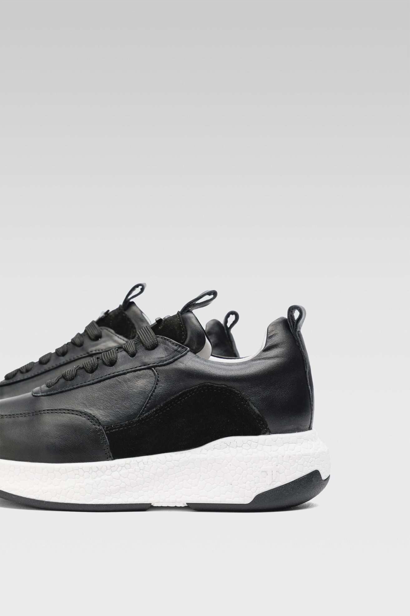 Sneakers Togoshi 37960 Czarny