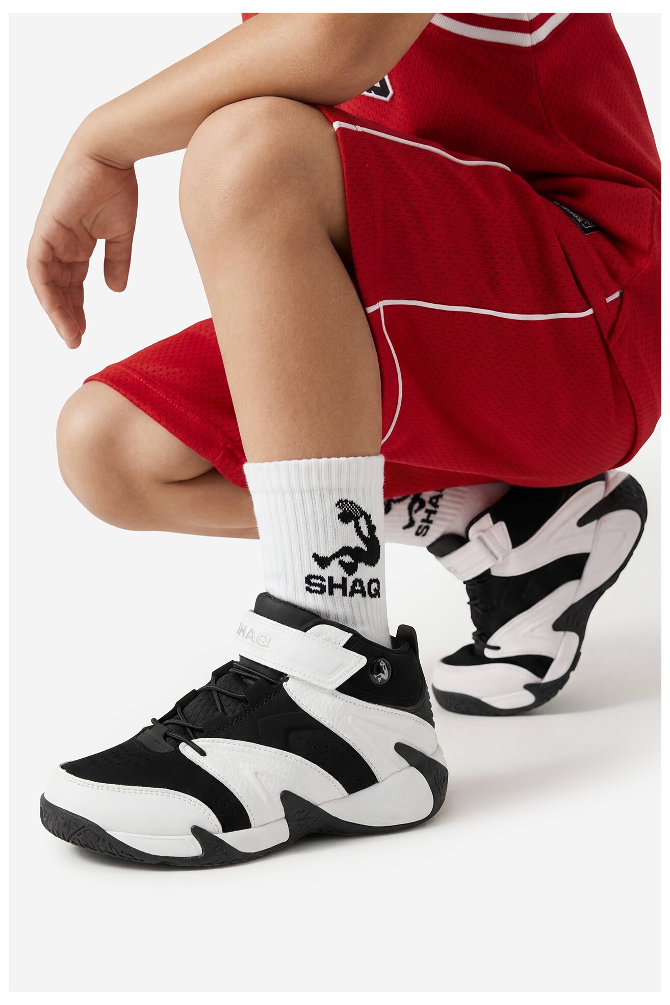 Кросівки спортивні SHAQ CEO-DEVASTATOR AQ95086Y-BWZ ЧОРНИЙ