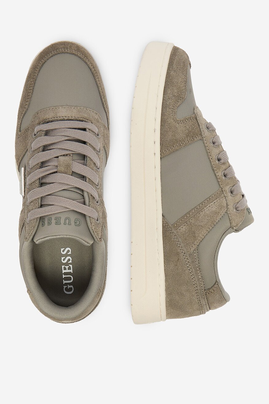 
                GUESS - Sneakersy skórzane - 5906751885956