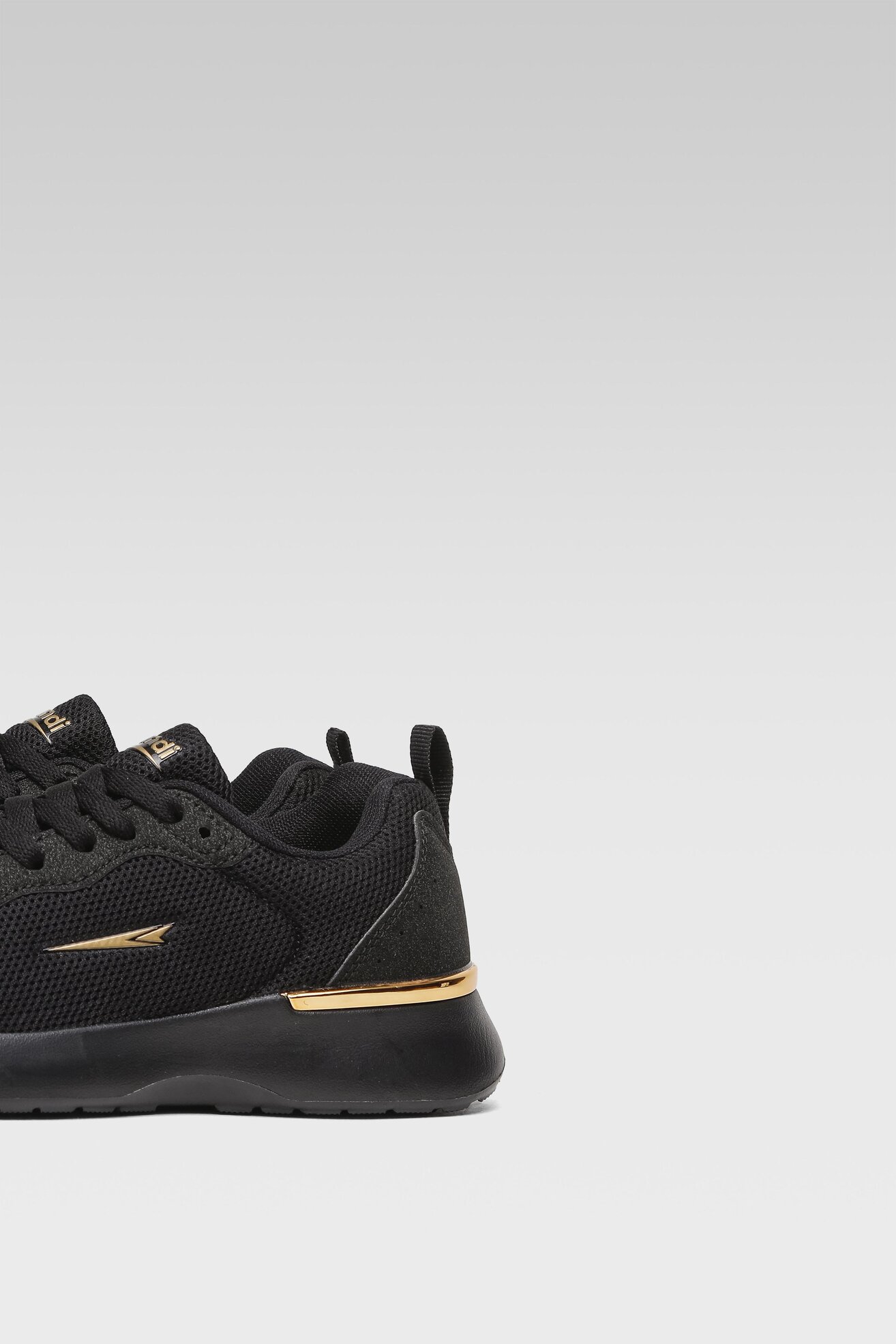 Obuwie sportowe Sprandi WP40-200820W Czarny