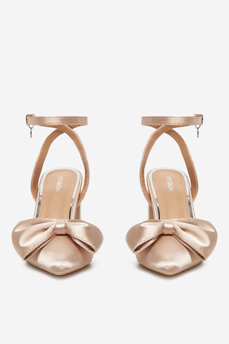 
                Körömcipő DeeZee BÉZS - 5906751110027