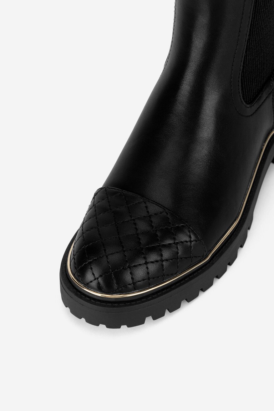 
                Kratke čizme Jenny Fairy CRNA - 5905588935414