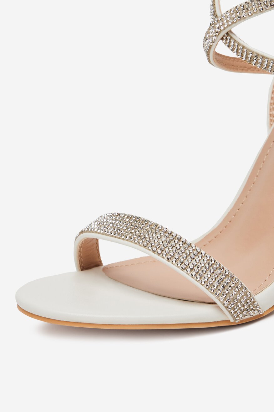 
                Сандалі DeeZee БІЛИЙ - 5904410847192