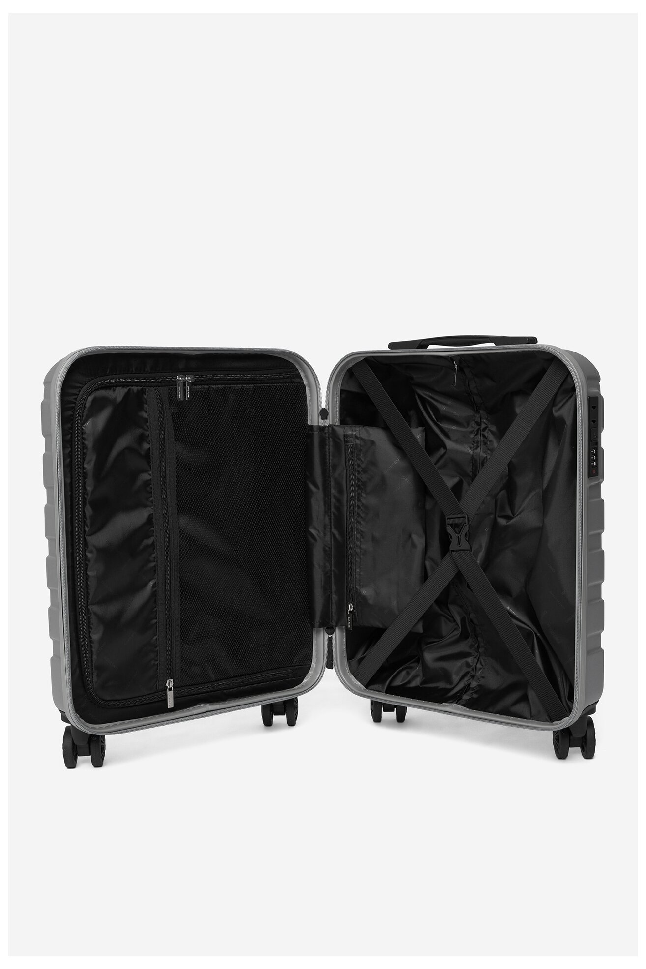 Walizka Gino Rossi CEO-GIN-S-003-05-SILVER Srebrny