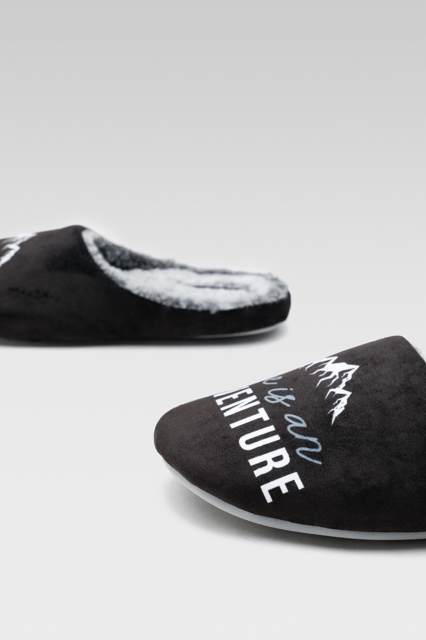 
                Home&Relax - Kapcie z zakrytymi palcami - 5904248863838