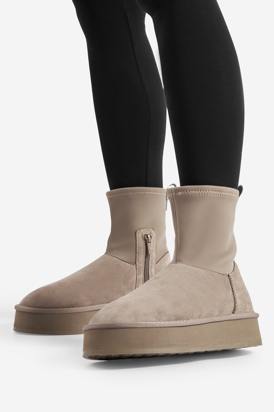 
                        Bokacsizma Jenny Fairy BJL20338 BÉZS - 5905588965145