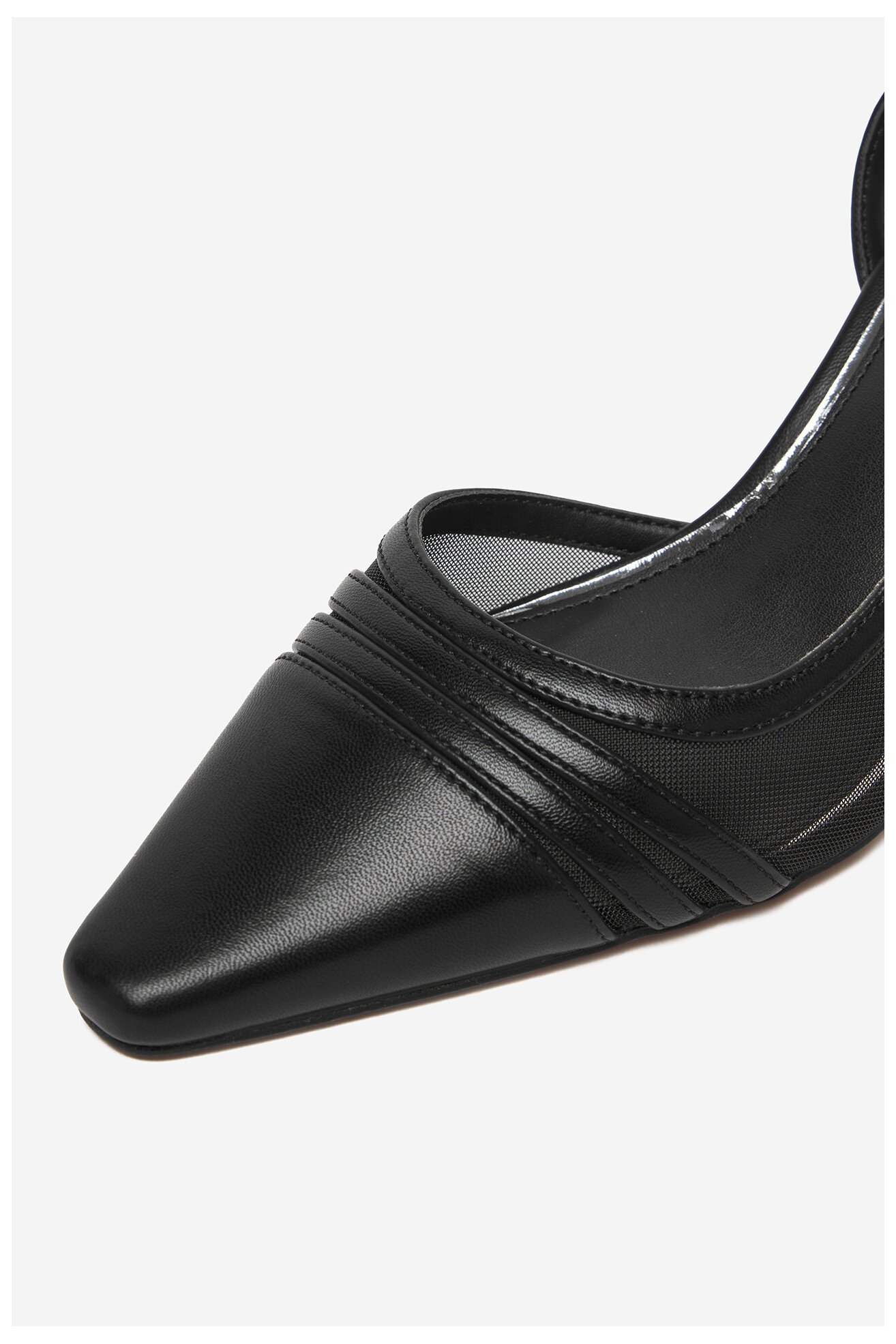 Czółenka NINE WEST CEO-CR422-D3005C Czarny