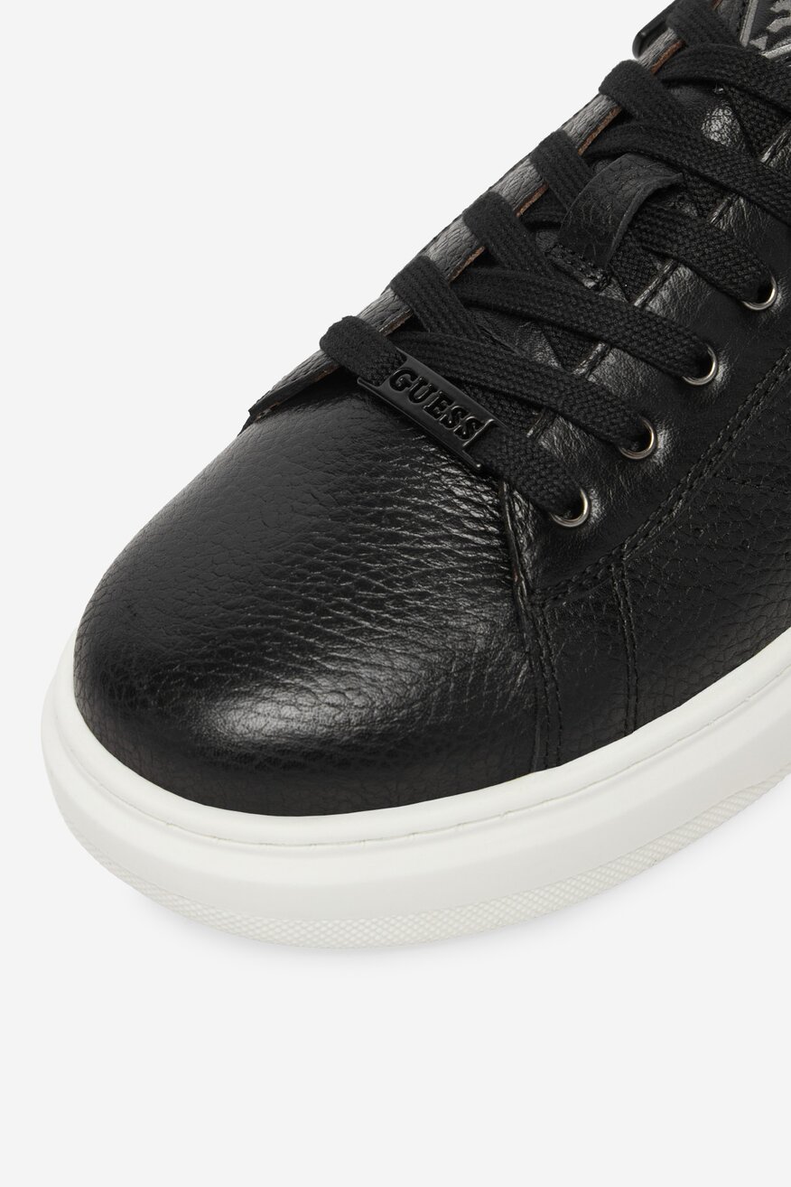 
                GUESS KIDS - Sneakersy skórzane - 5906751885857