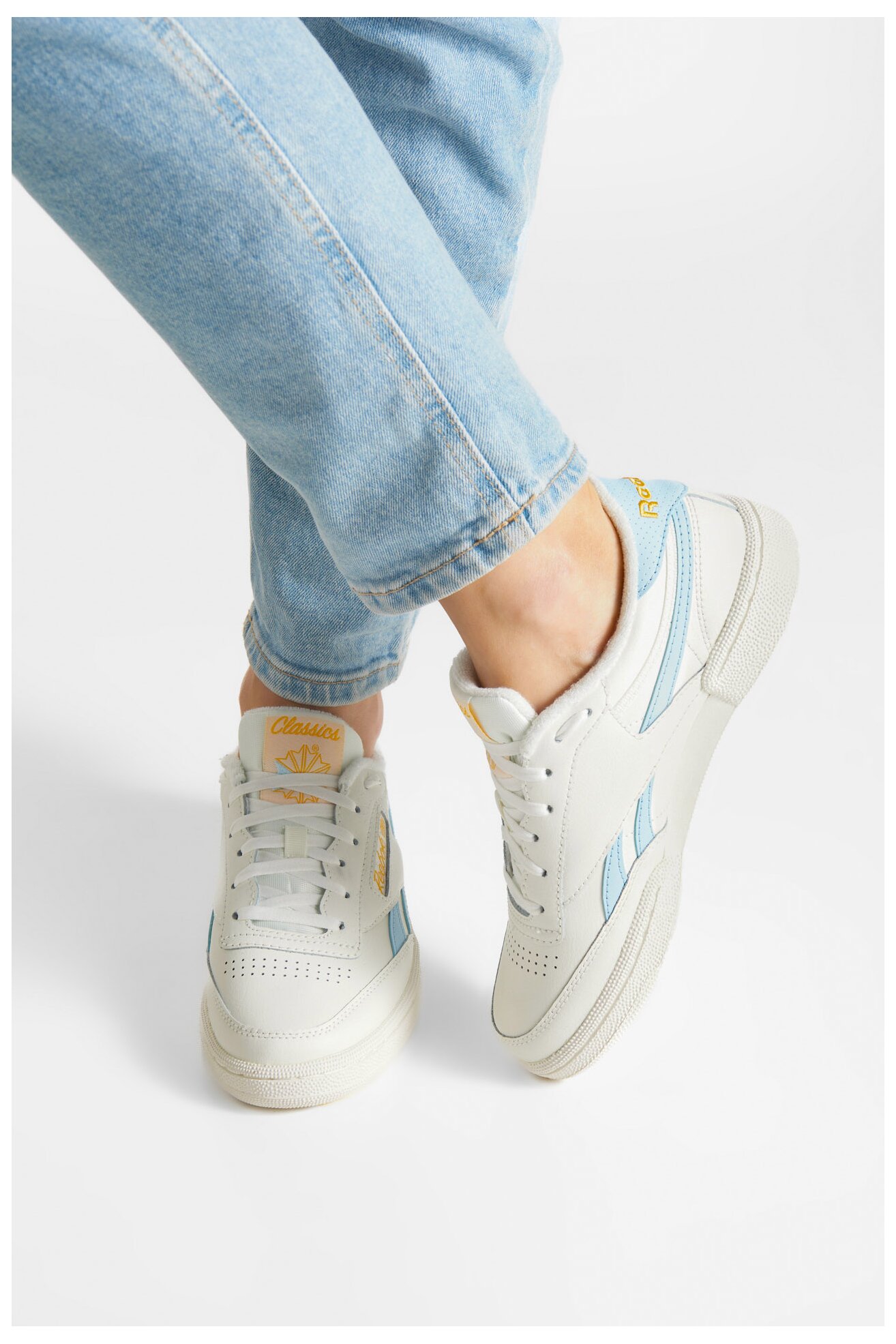 Sportcipő Reebok CLUB C REVENGE 100204579 BÉZS