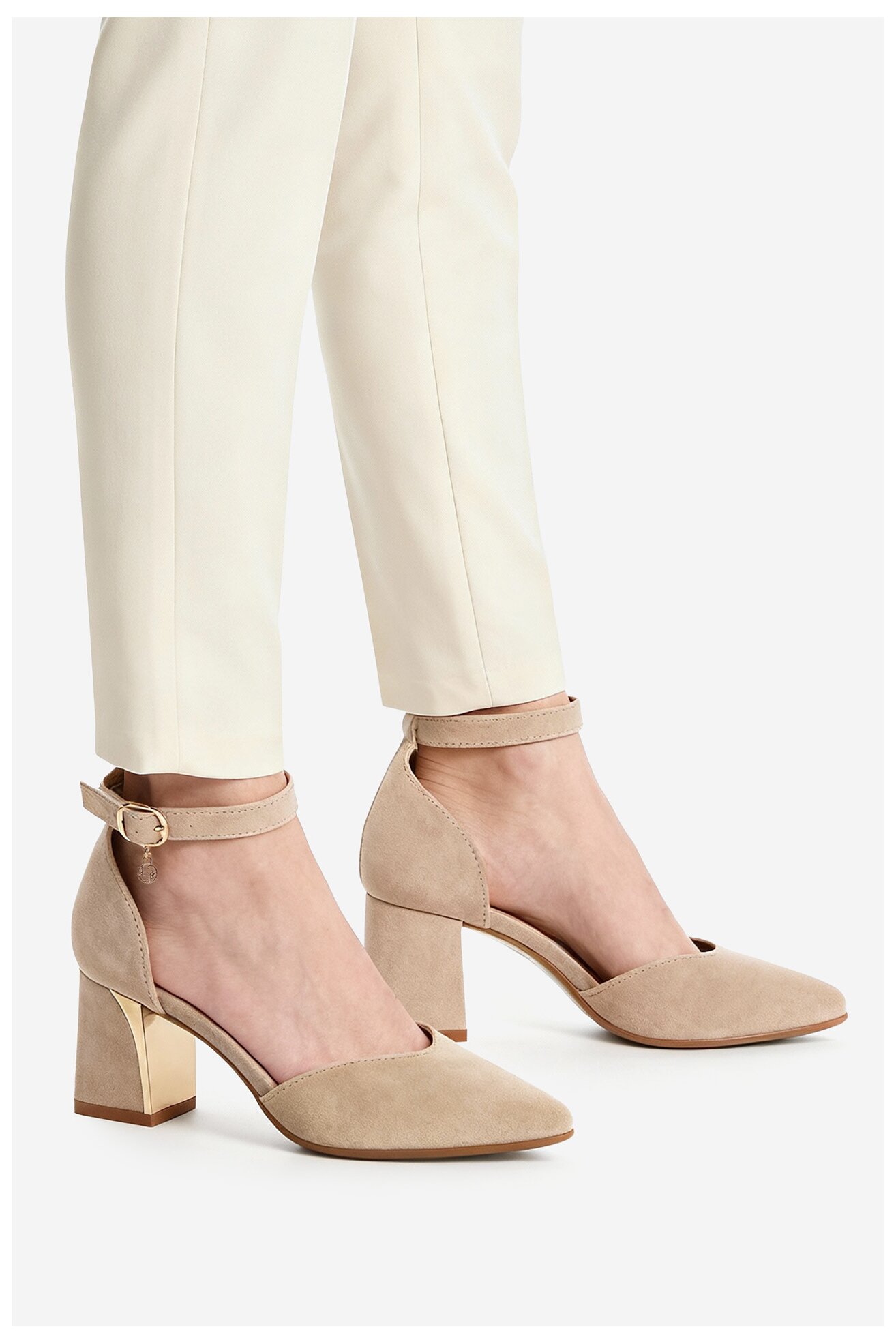 Елегантни обувки Lasocki CEO-WB-UMI-03 БЕЖОВ