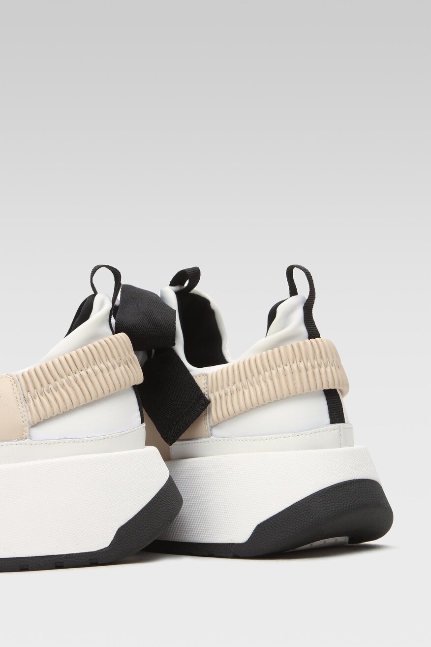 
                Sneakerși Togoshi BEJ - 5904248511067