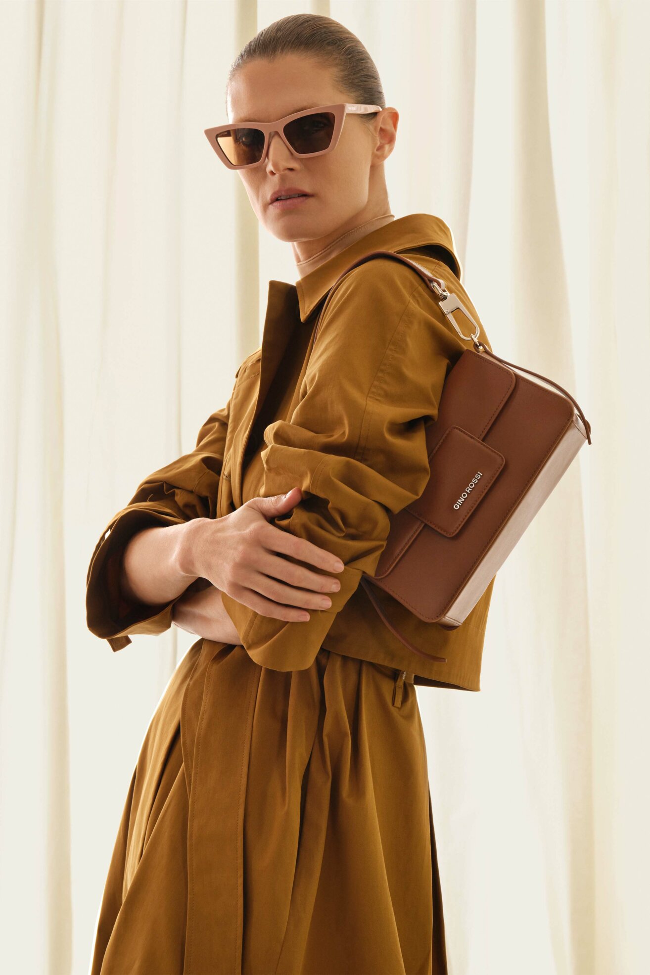 Torebka Gino Rossi RL0595 Camel